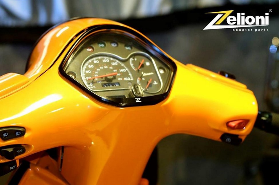 Decoratieve ring snelheidsmeter voor Vespa GTS/GTS Super/GT/GT L 125-300cc (-'13), zwart