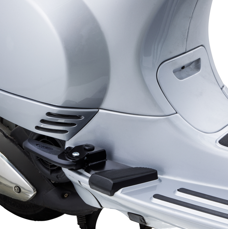 Voetsteunen rechts en links voor Vespa LX /LXV /S 50-150cc, zwart/zwart
