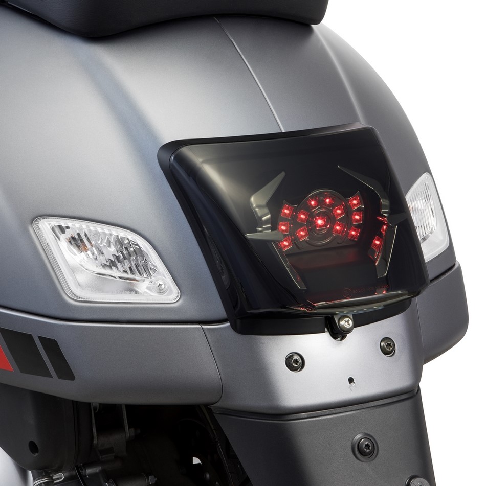 Achterlicht MK II LED voor Vespa GTS/GTS Super/GTV/GT 60 125-300cc (-'13), getint
