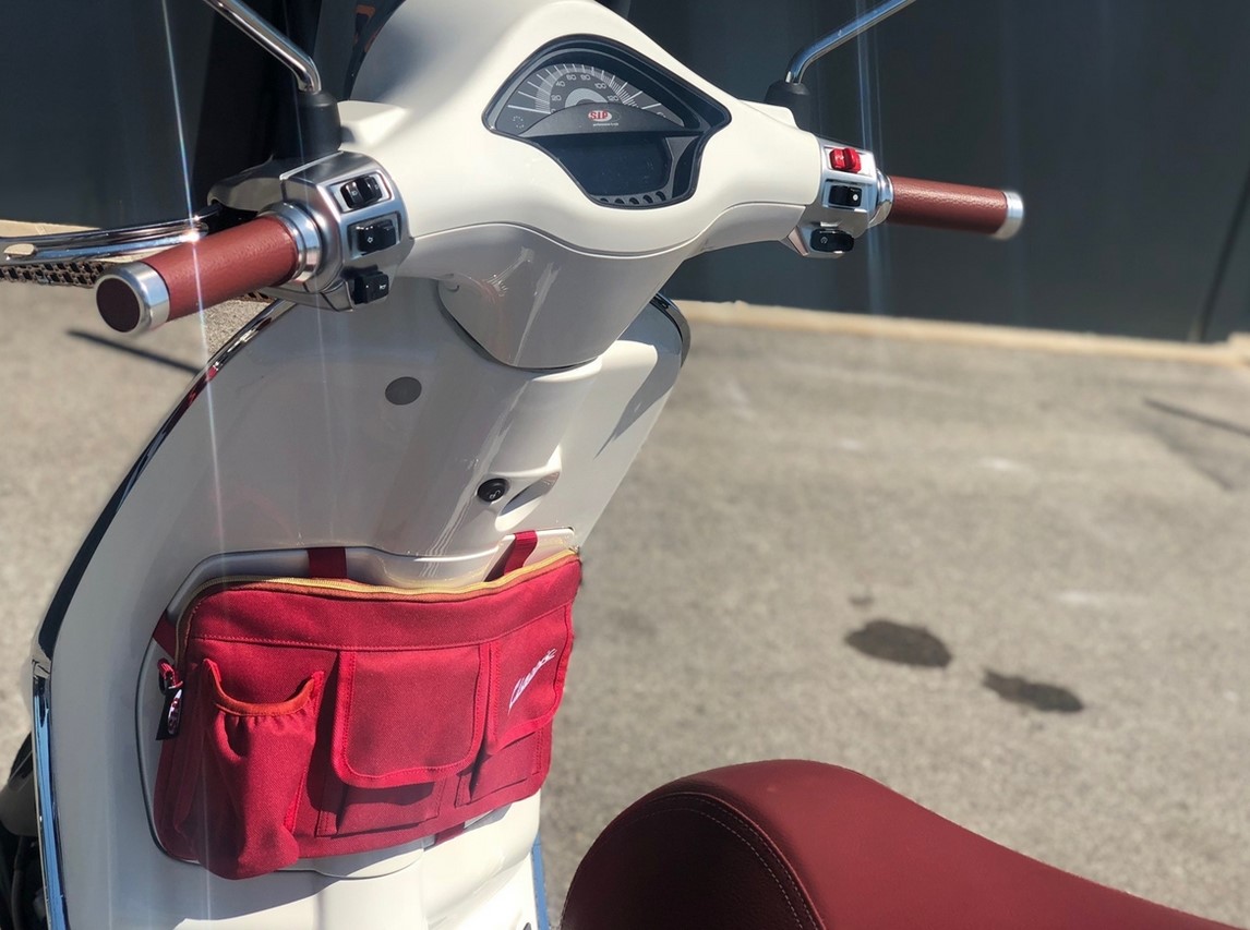 Classic"-tas voor bagageruimte/handschoenkastje Vespa - rood, nylon