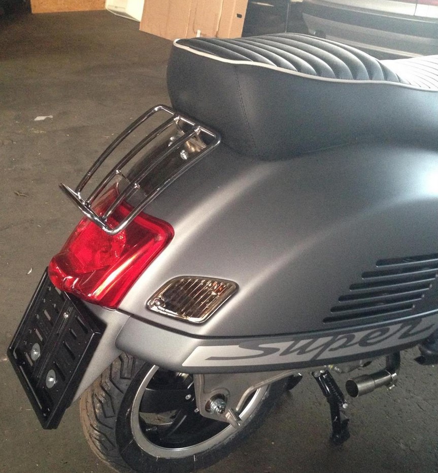 Bagagerek achteraan jaren 70 voor Vespa GTS/GTV/GT 125-300cc 4T LC, chroom