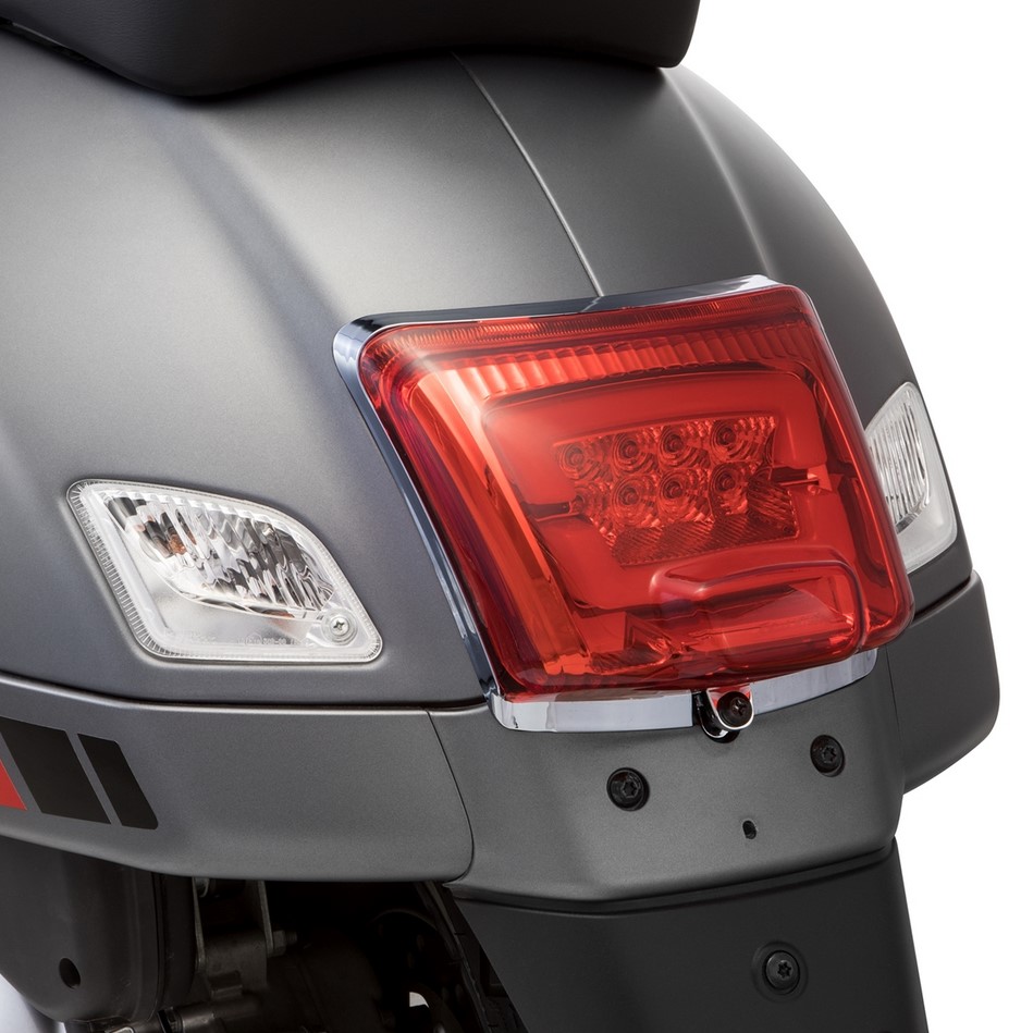 Achterlicht LED voor Vespa GTS/GTS Super/GTV/GT 60 125-300cc (-'13), rood