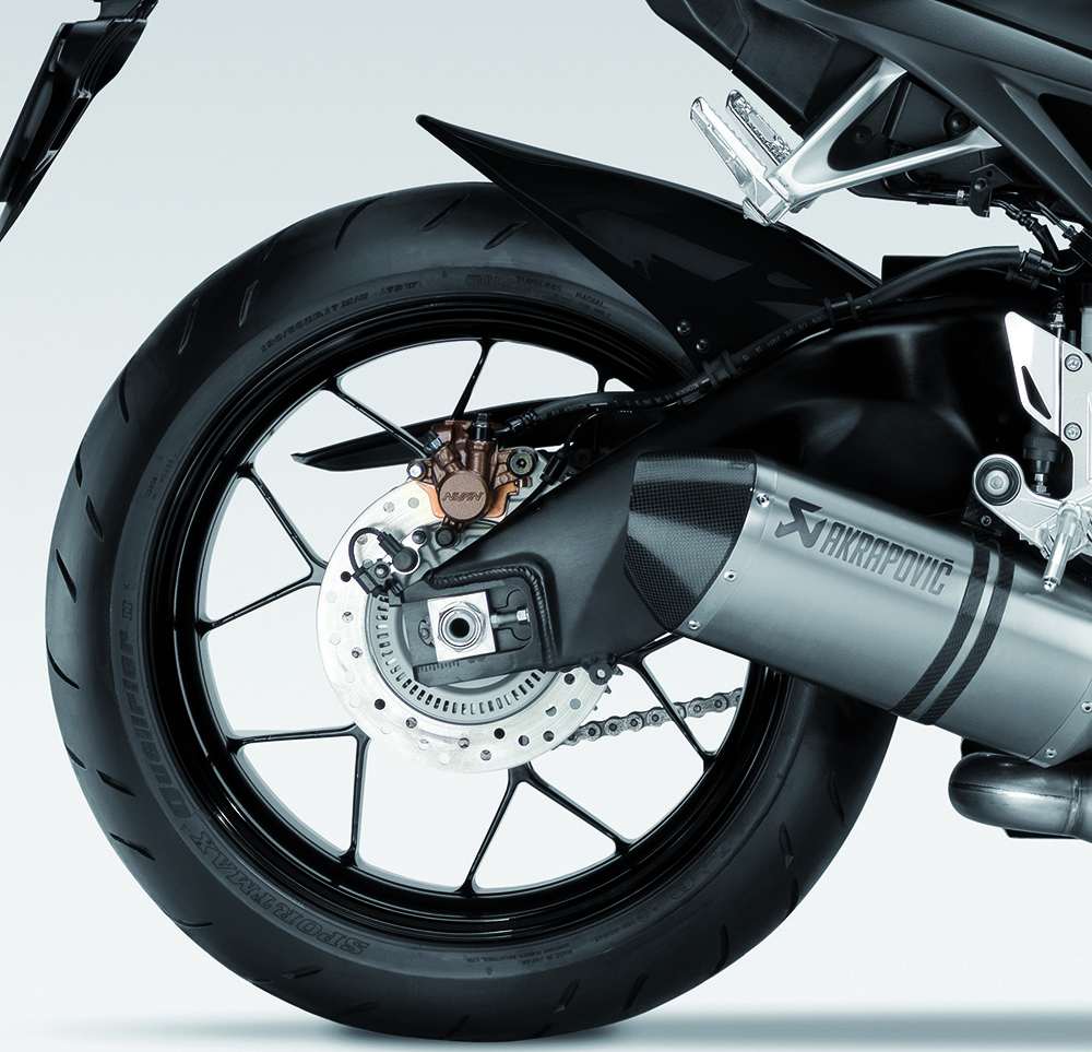 Achterwielhoes Grafiet Zwart NHB01 Origineel Honda CBR1000RR Fireblade / SP