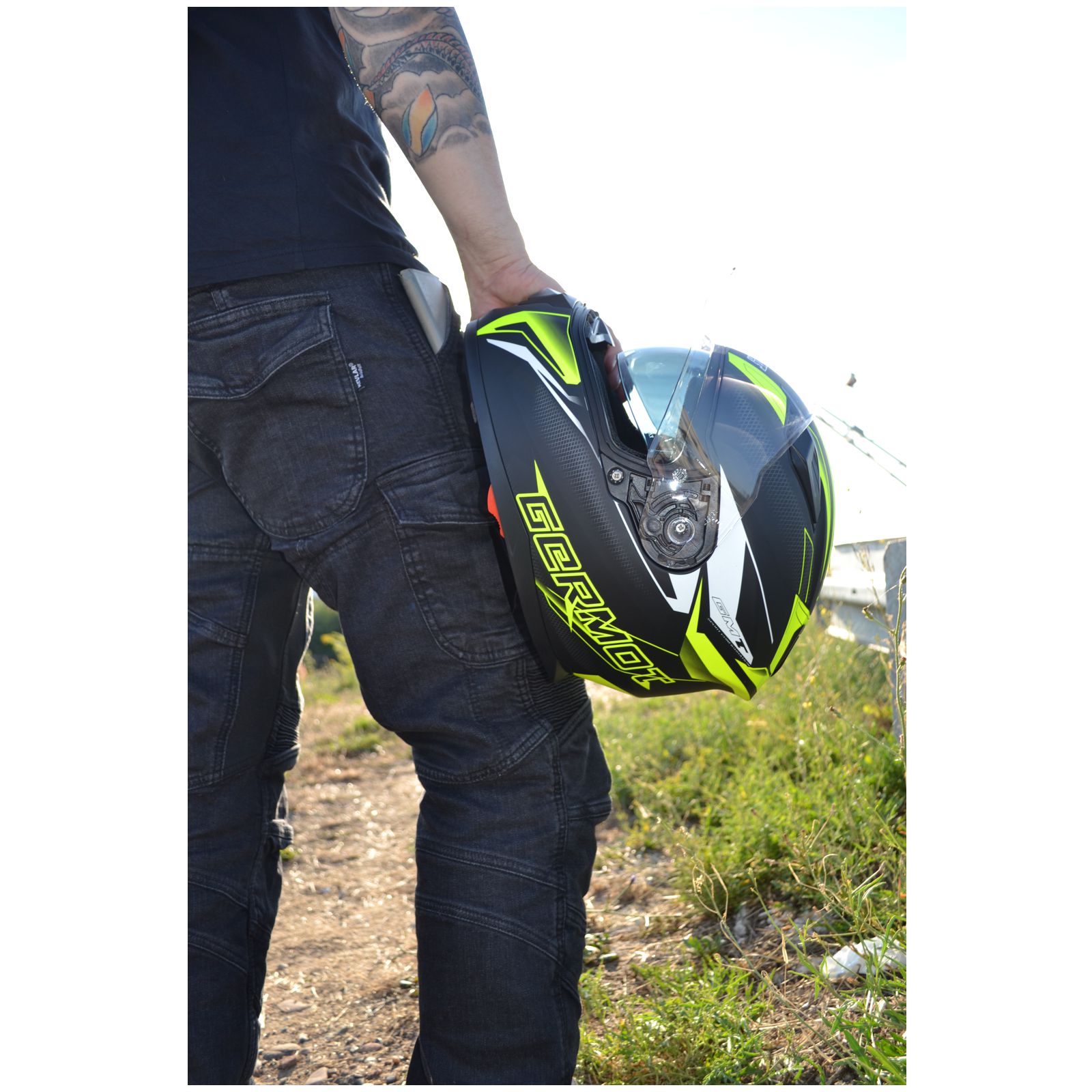 Germot GM 330 integraalhelm, mat zwart/fluo geel