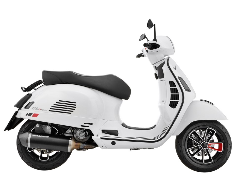 Frame achterlicht conversie voor Vespa GTS/GTS Super/GTV 125-300cc ('14-'18), mat zwart