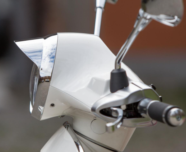 Lamp ring voor Vespa Primavera 50-125ccm 2T/4T, chroom