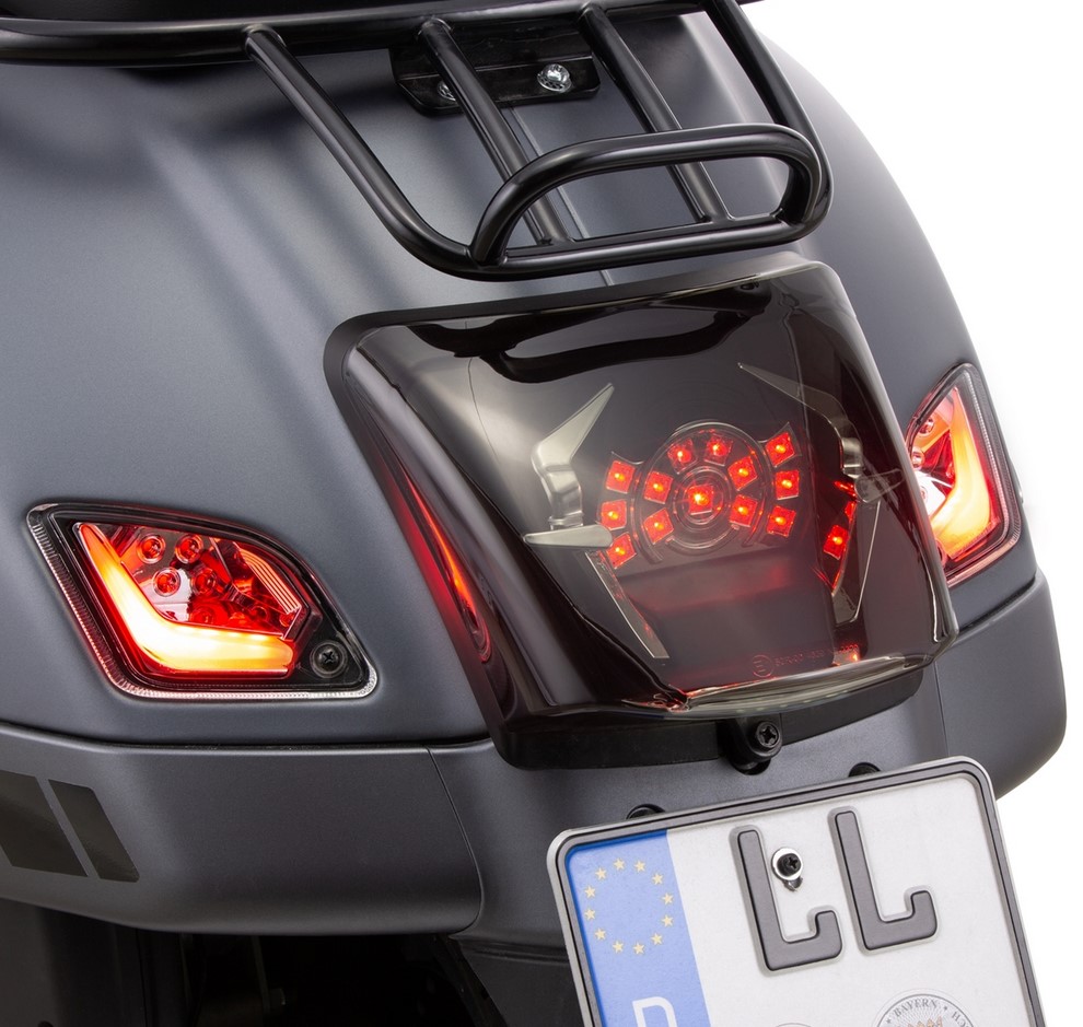 Richtingaanwijzerset achter links/rechts voor Vespa GTS/GTS Super/GTV/GT 60/GT/GT L ('03-'13), helder