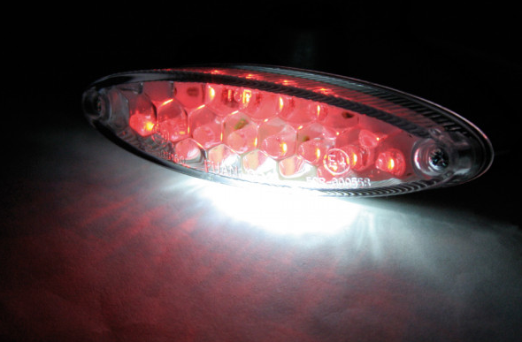 LED mini achterlicht NUMMER1 met nummerplaatverlichting Shin Yo