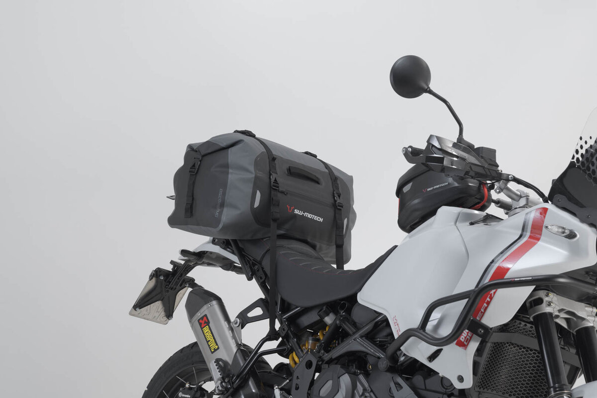Drybag 350 achtertas voor Moto Guzzi Stelvio 1200, zwart/grijs - SW Motech