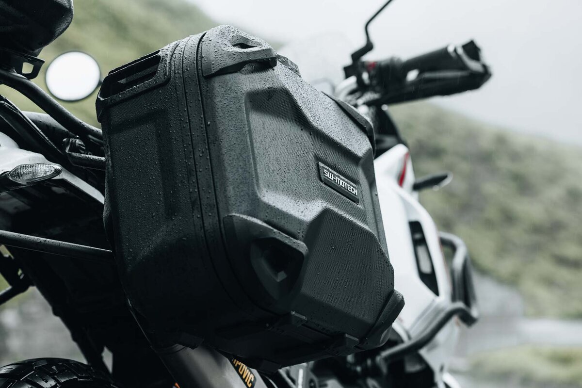 SW-Motech DUSC M 33L harde koffer zwart