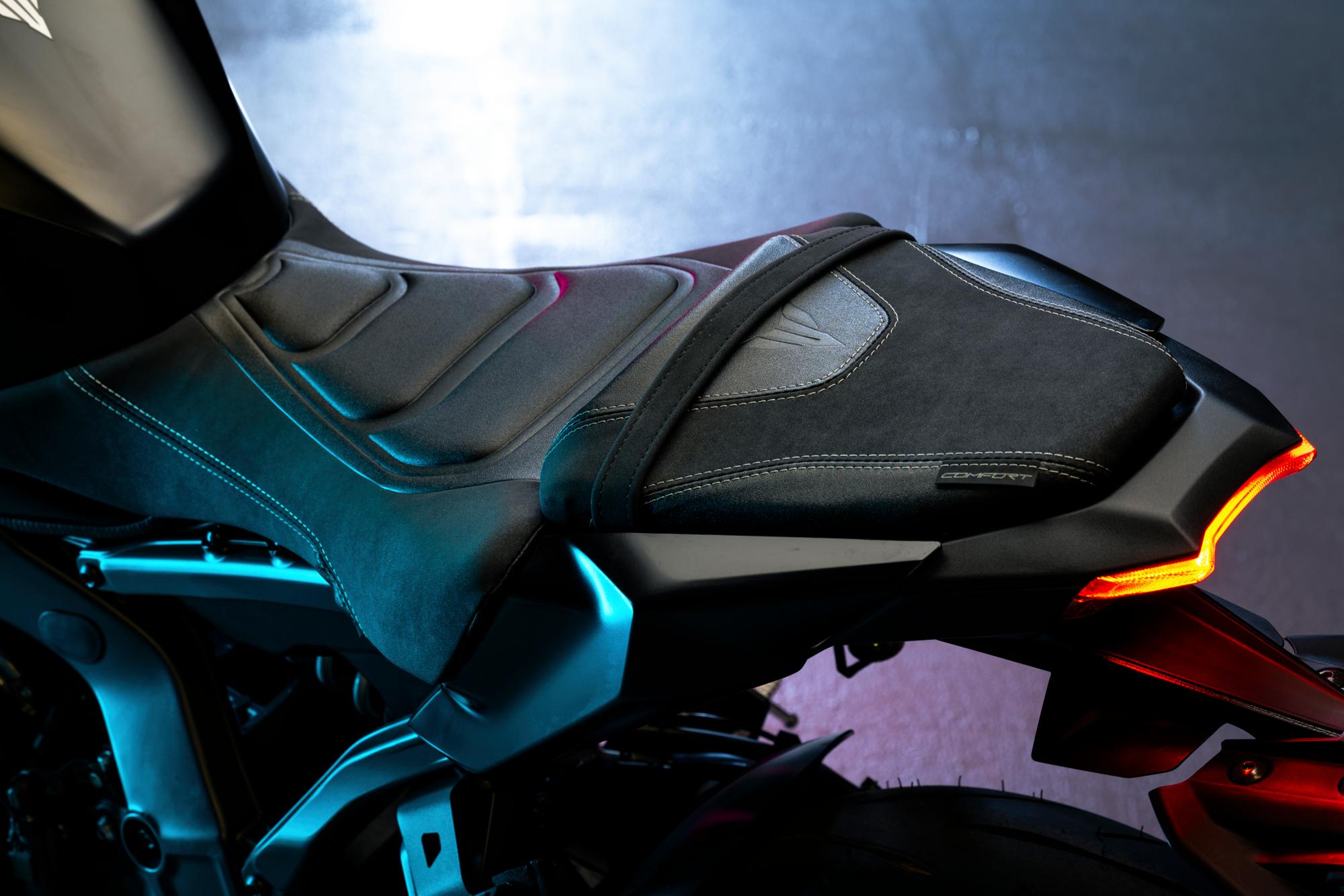 Comfortzadel voor Yamaha MT-09 (24-) Origineel