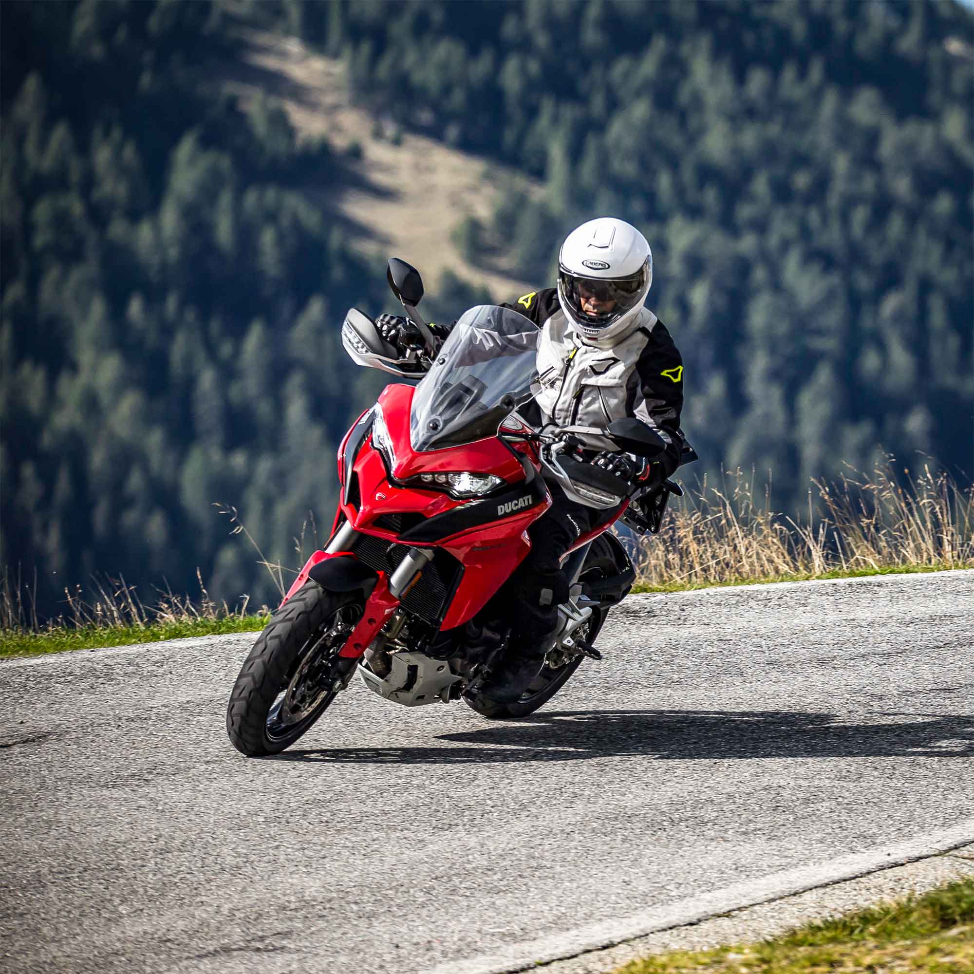 Caberg Helm Flyon Carbon