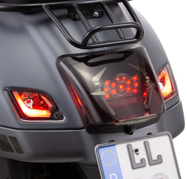 Richtingaanwijzerset voor & achter voor Vespa GTS/GTS Super/GTV 125-300cc ('14-), duidelijk