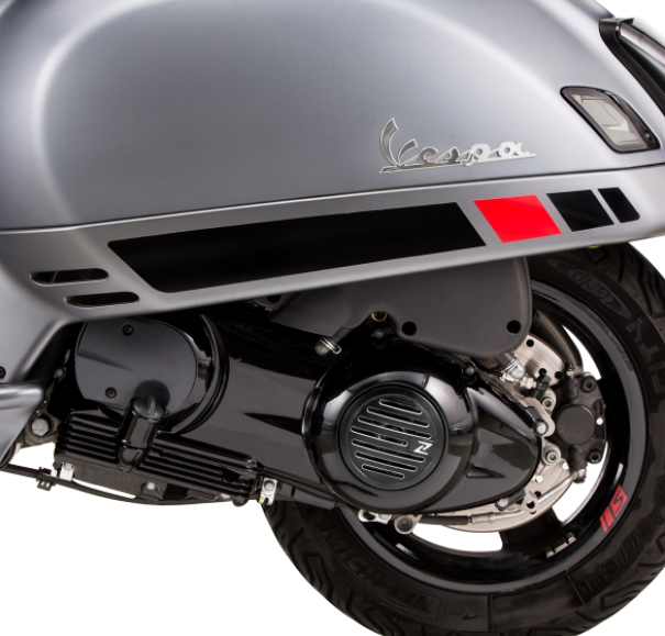 Vario-hoes voor Vespa, hoogglans zwart