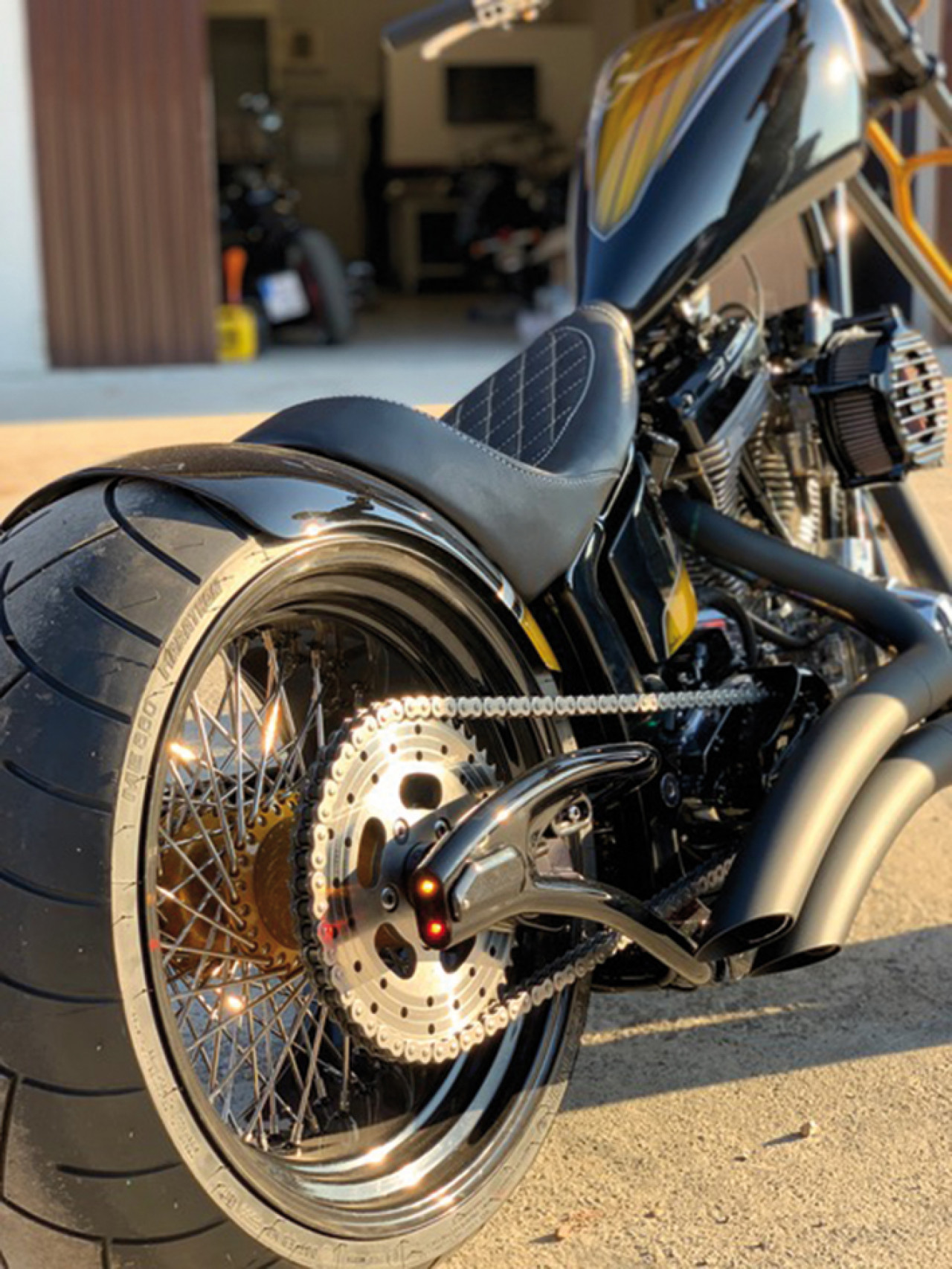 Kellermann achter- en remlicht, Atto RB Dark Integral, aluminium, LED, HL/HR 12 V, glanzend zwart