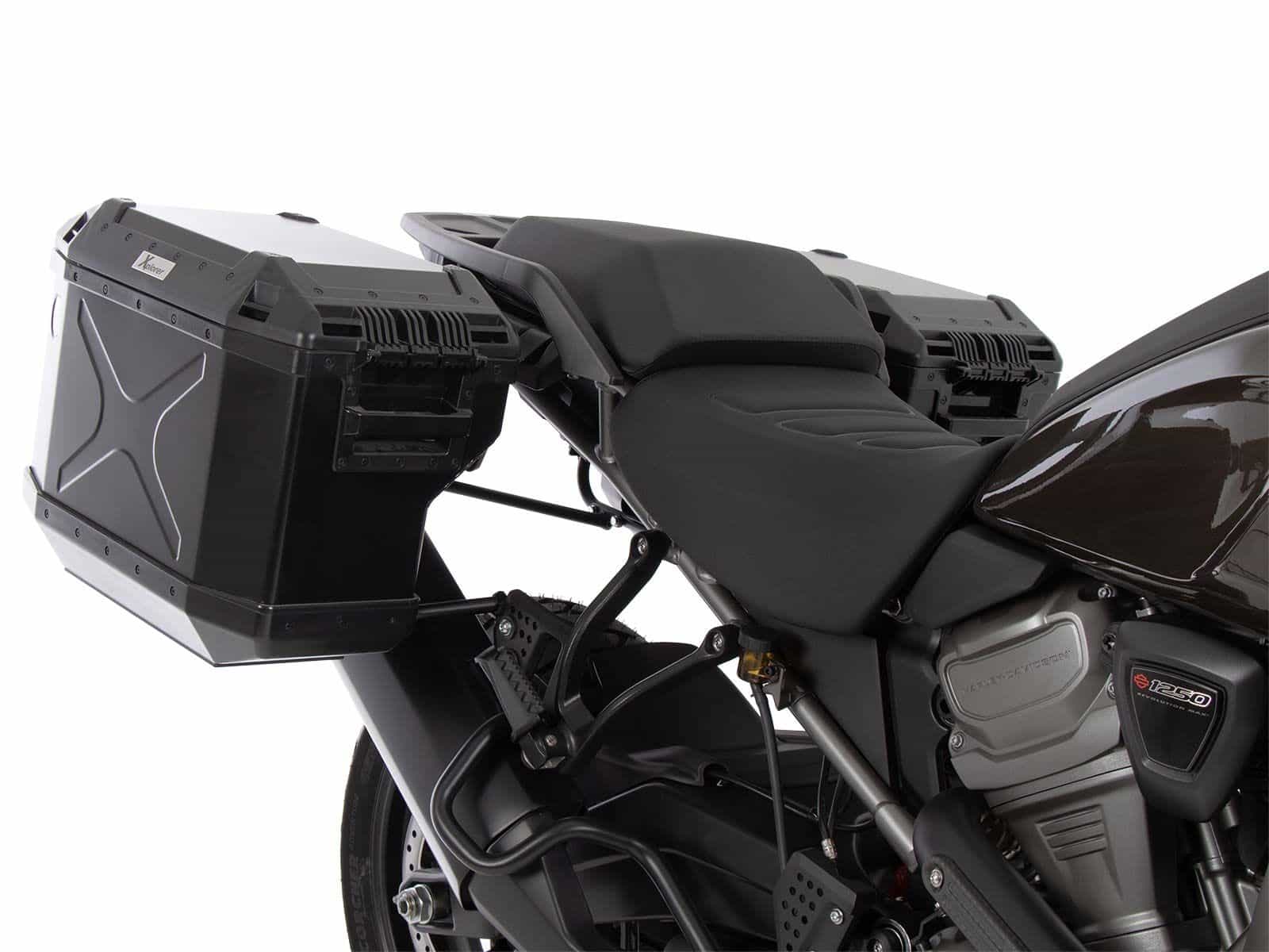 Kofferdragerset Cutout incl. kofferset Xplorer Cutout zwart voor Harley Davidson Pan America (21-)
