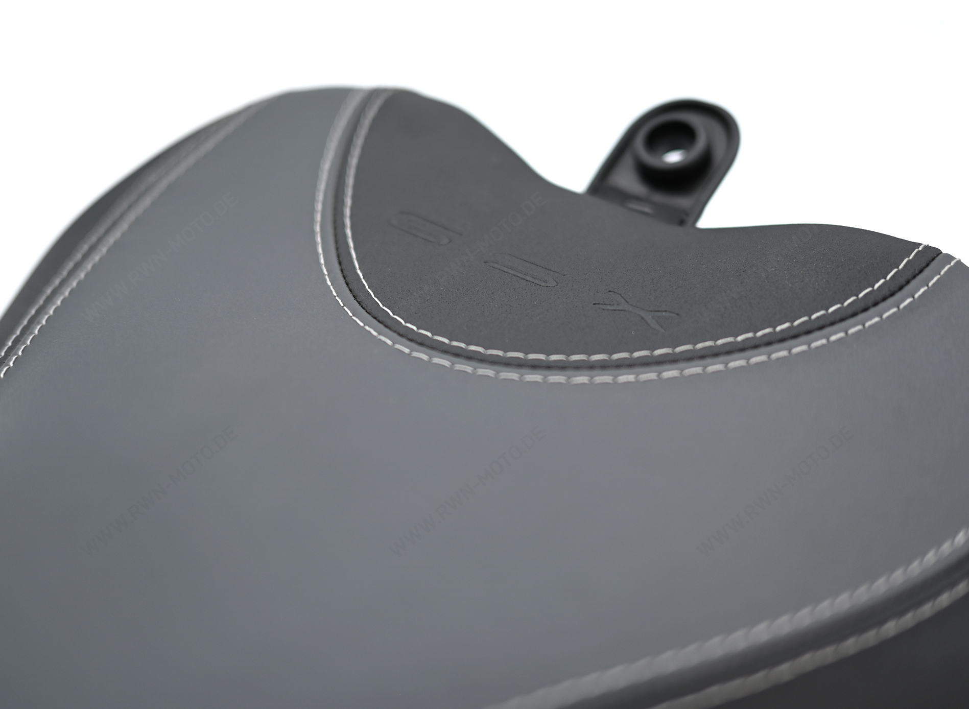 Zadel Sport voor Suzuki GSX-8R (24-) Origineel