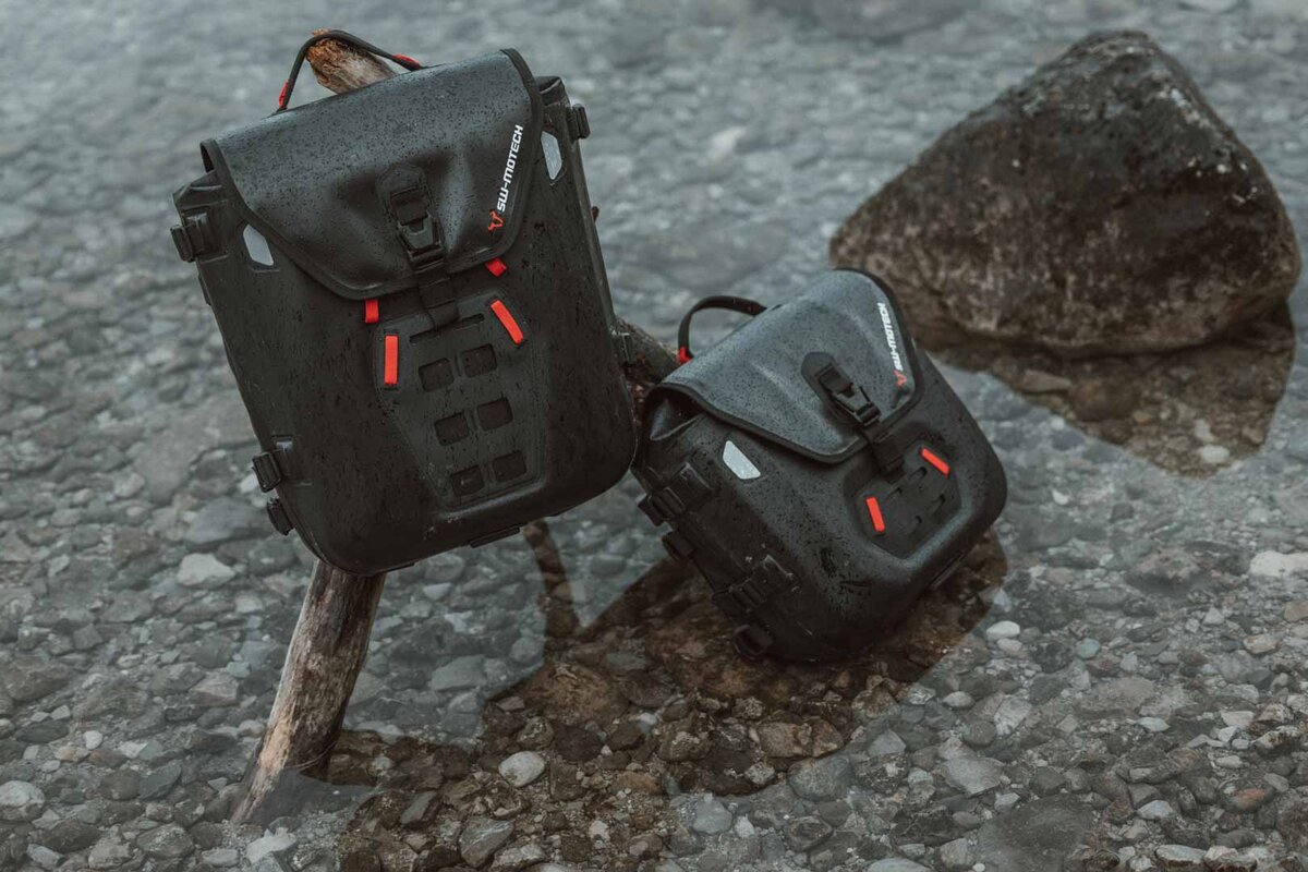 SW-Motech SysBag WP M met adapterplaat voor SLC zijdrager links