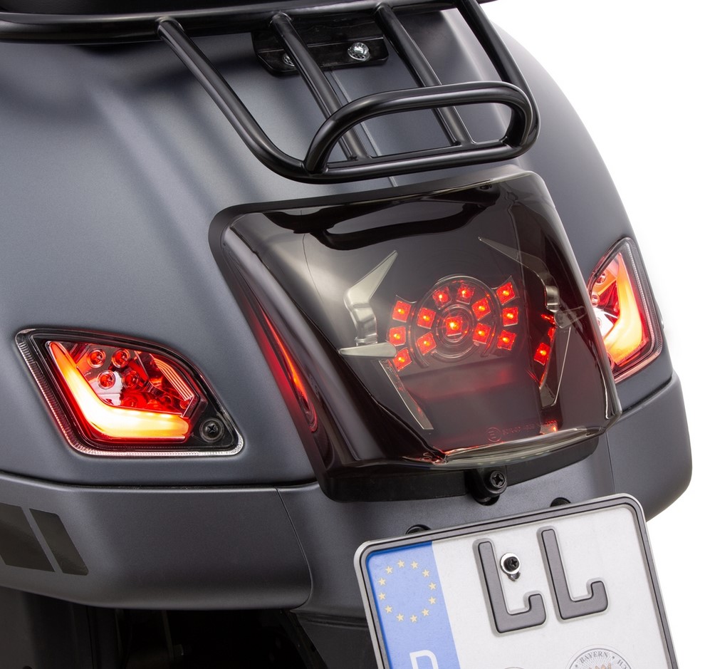 Richtingaanwijzerset achter links/rechts voor Vespa GTS/GTS Super/GTV 125-300cc ('14-), duidelijk