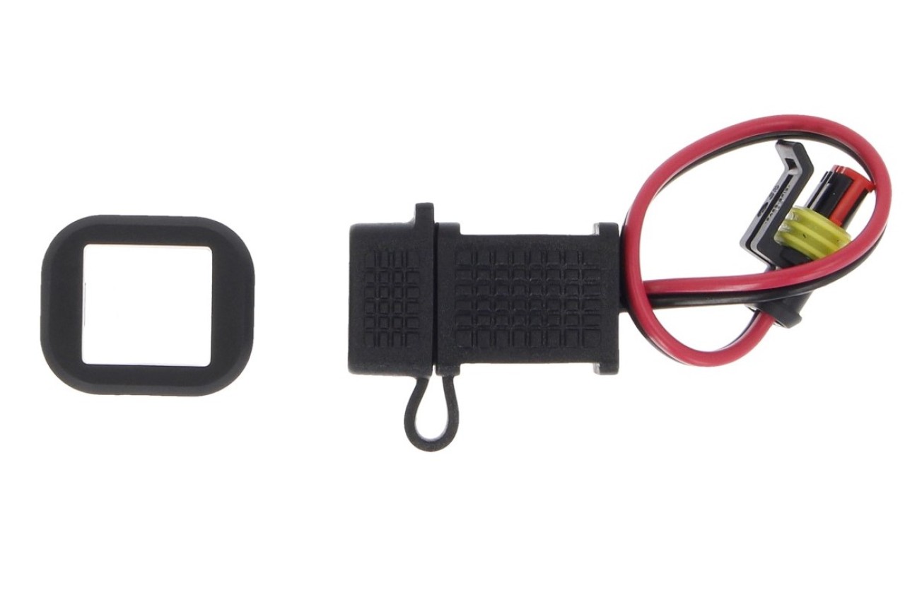 USB-poort naast dashboard voor Tuono 660/Factory / Tuono V4 1100/Factory / RX / SX 125 125 (25-)