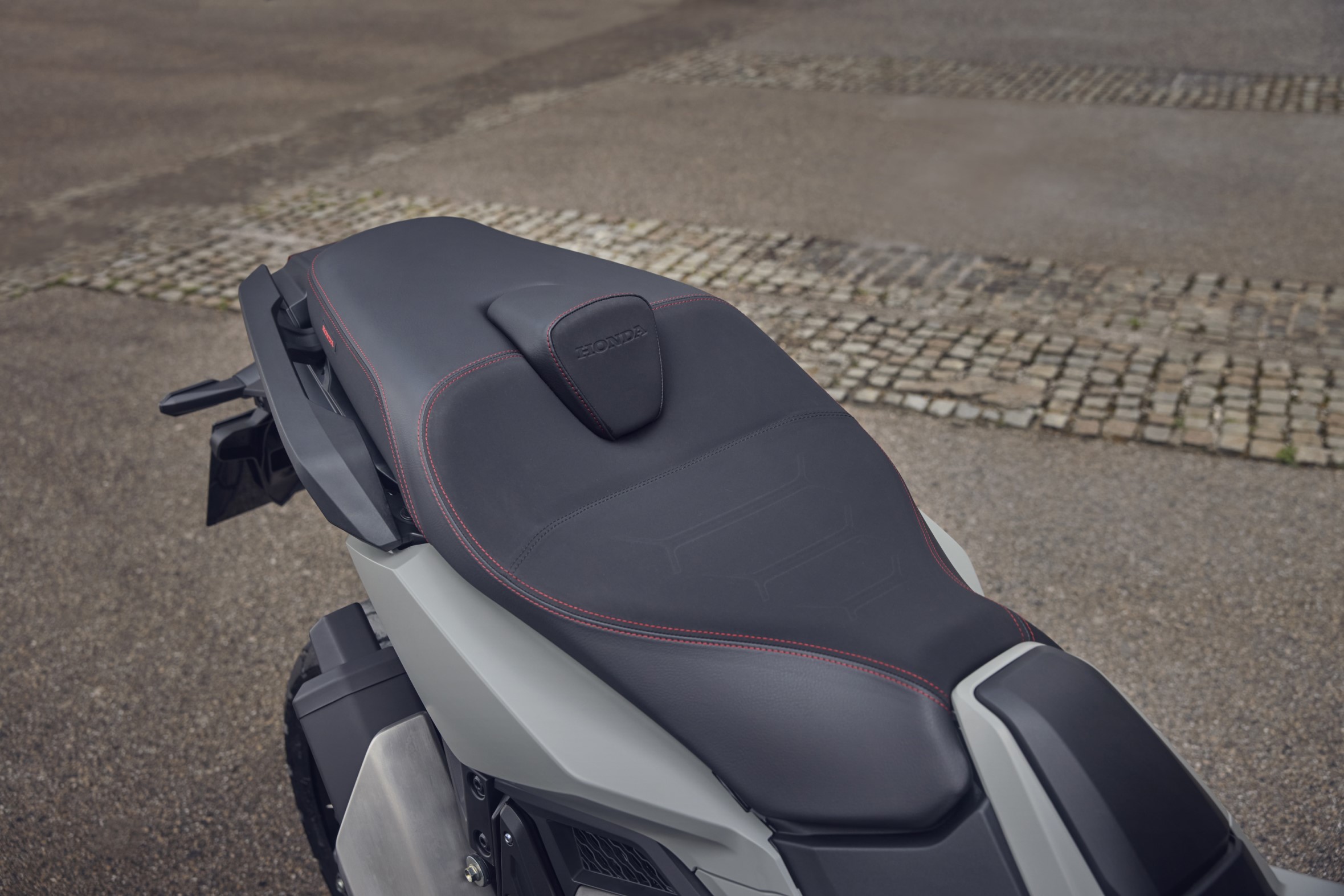Comfort zitting voor Honda X-ADV / Forza 750 (25-) Origineel
