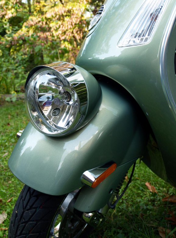 Lampring met lampenkap voor Vespa GTV /GT 60 125-300ccm, chroom
