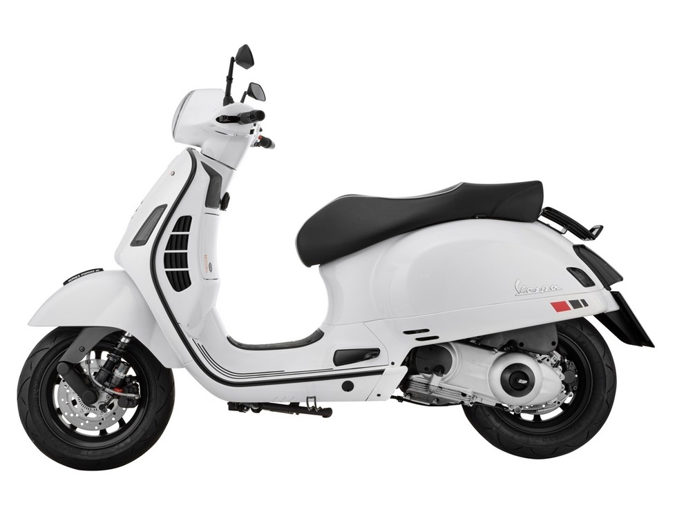 Frame achterlicht conversie voor Vespa GTS/GTS Super/GTV 125-300cc ('14-'18), chroom