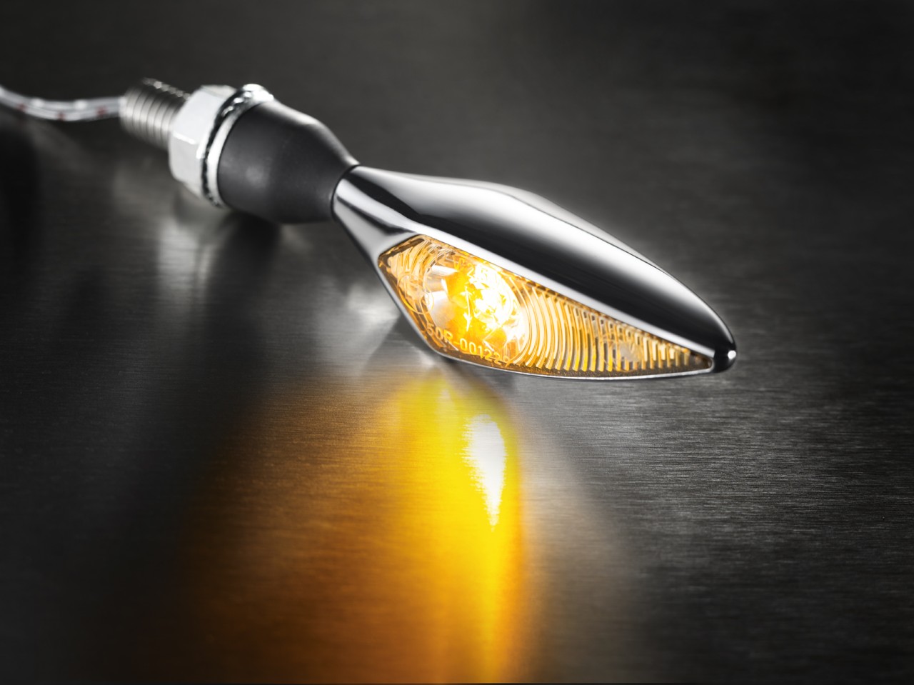 Kellermann indicator, ruit, staal, LED, VL/HR, 12 V, glanzend chroom, M8x20, E-goedgekeurd