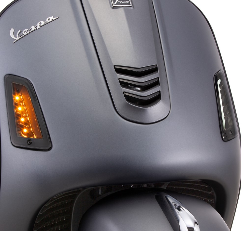 Richtingaanwijzerset links/rechts voor Vespa GTS/GTS Super/GTV/GT 60/GT/GT L ('03-'13), getint
