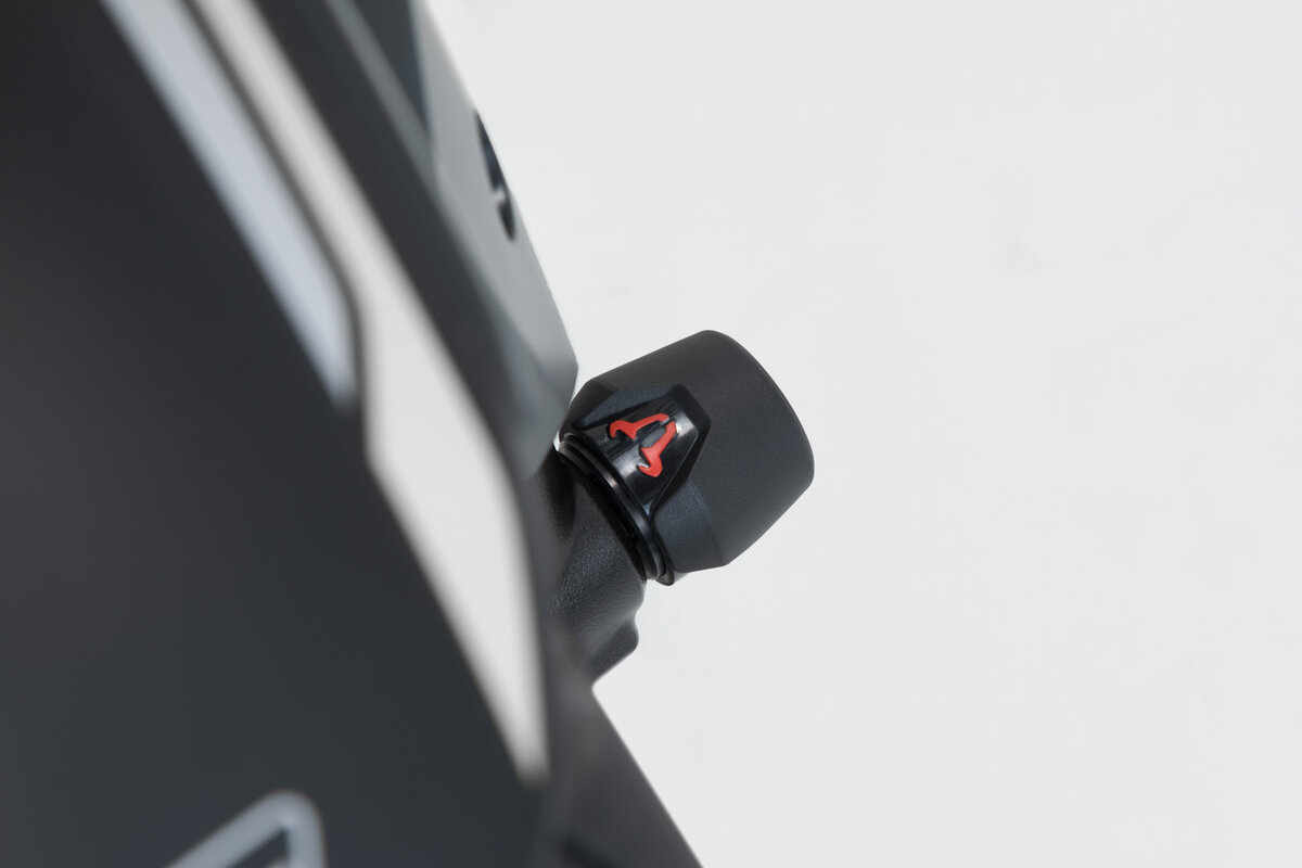 SW-Motech Crashpad kit voor vooras zwart voor Suzuki GSX-S 950 / GSX-S 1000 modellen - SW Motech