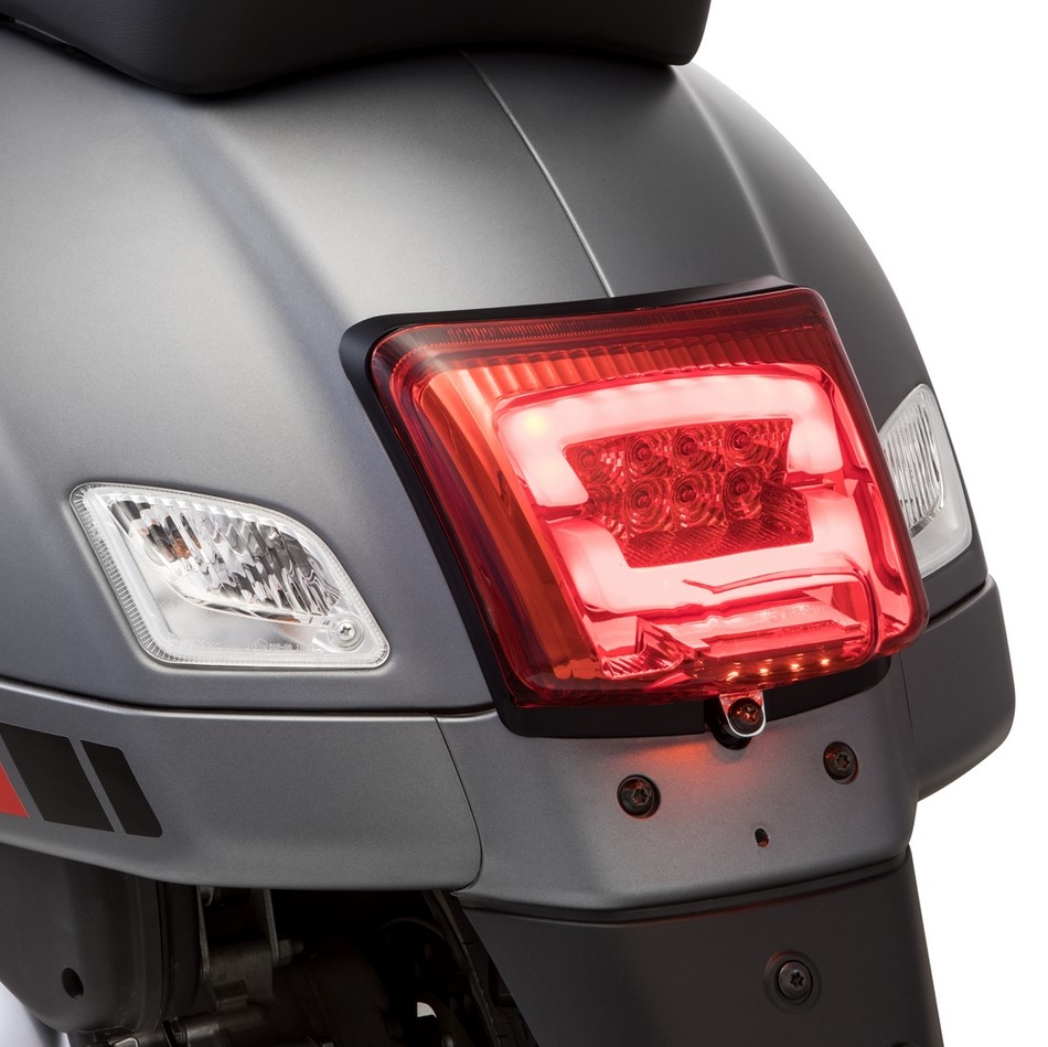 Achterlicht LED voor Vespa GTS/GTS Super/GTV/GT 60 125-300cc (-'13), rood