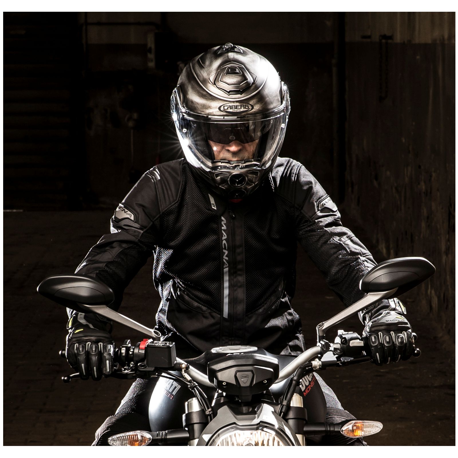 Caberg Helm Droid Iron