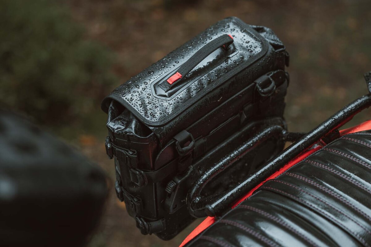 SW-Motech SysBag WP M met adapterplaat voor SLC zijdrager links