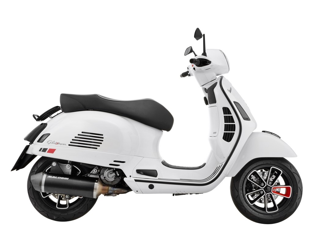 Bagagerek achteraan jaren 70 voor Vespa GTS / GTS Super HPE 125-300 ('19-), chroom