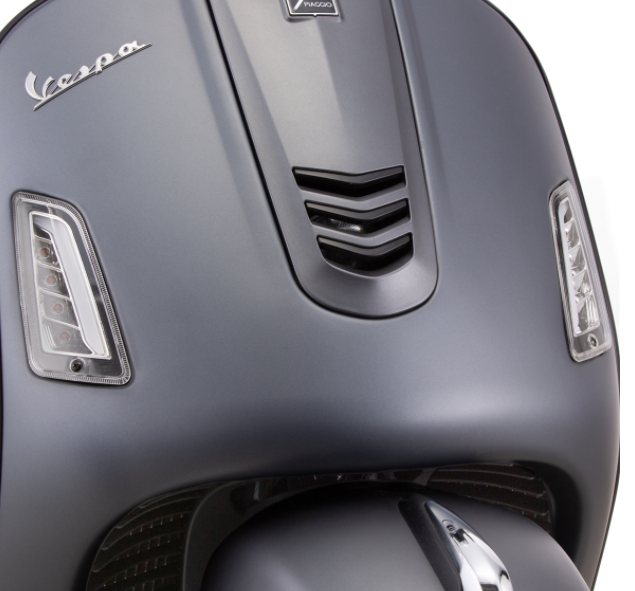 Richtingaanwijzerset voor & achter voor Vespa GTS/GTS Super/GTV/GT 60/GT/GT L ('03-'13), duidelijk