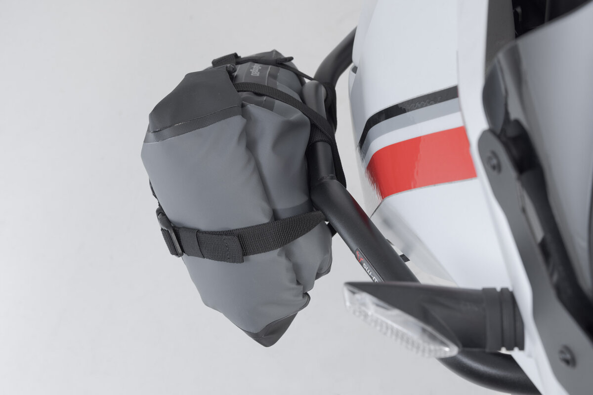Drybag 80 achtertas voor Aprilia RSV 1000 R /Tuono, zwart/grijs - SW Motech