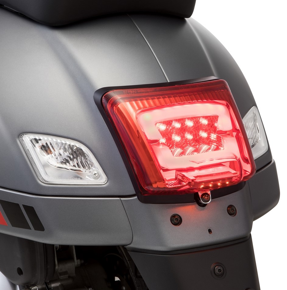 Achterlicht LED voor Vespa GTS/GTS Super/GTV/GT 60 125-300cc (-'13), rood