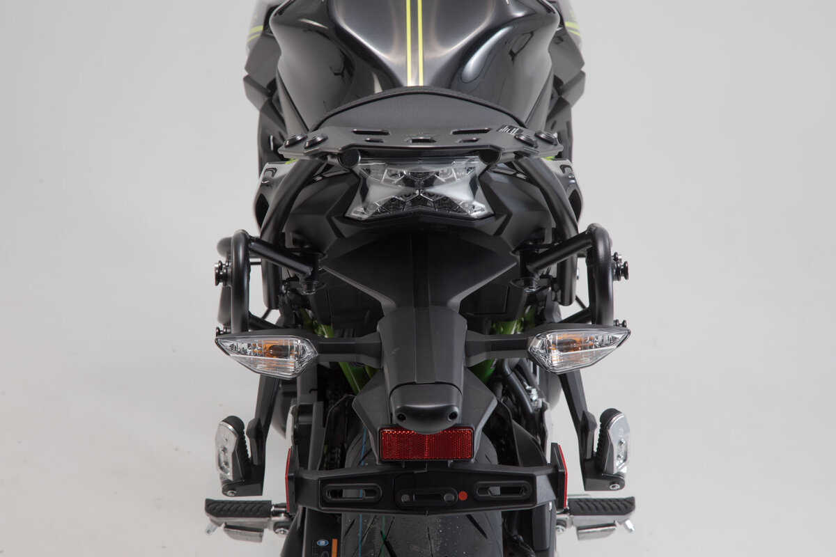 Legend Gear zijtas systeem LC Black Edition voor Kawasaki Z 650 S (26-)