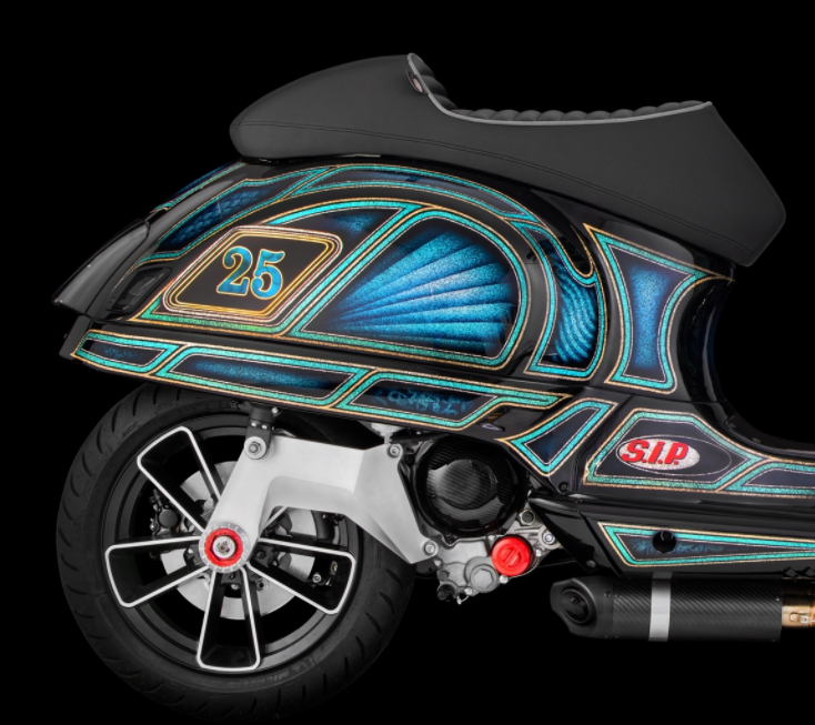 Zwenkarm voor race-uitlaat, achteraan voor Vespa GTS/GTS Super/GTV/GT 60/GT/GT L zonder ABS, zilver
