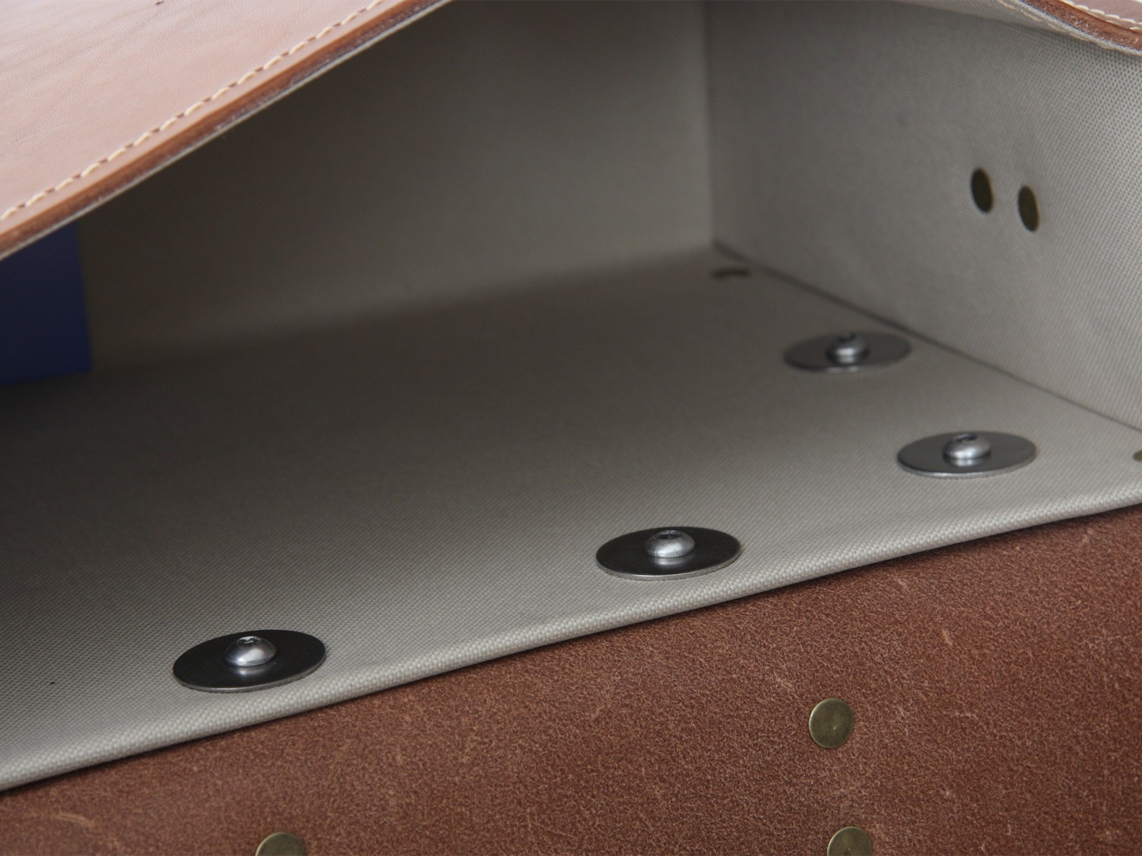 LEGACY lederen aktetas voor C-Bow houder Hepco & Becker