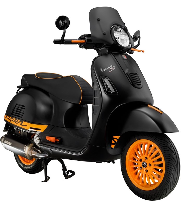 Sport hendelset rem voor Vespa, rechts en links, mat oranje